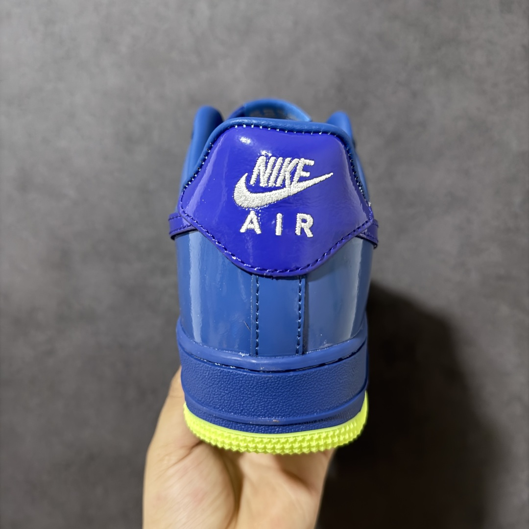Nike Air Force 1'07 Low 联名 空军一号低帮休闲板鞋 IO4489-400 Nike Air Force 1'07 Low 联名 空军一号低帮休闲板鞋 IO4489-400