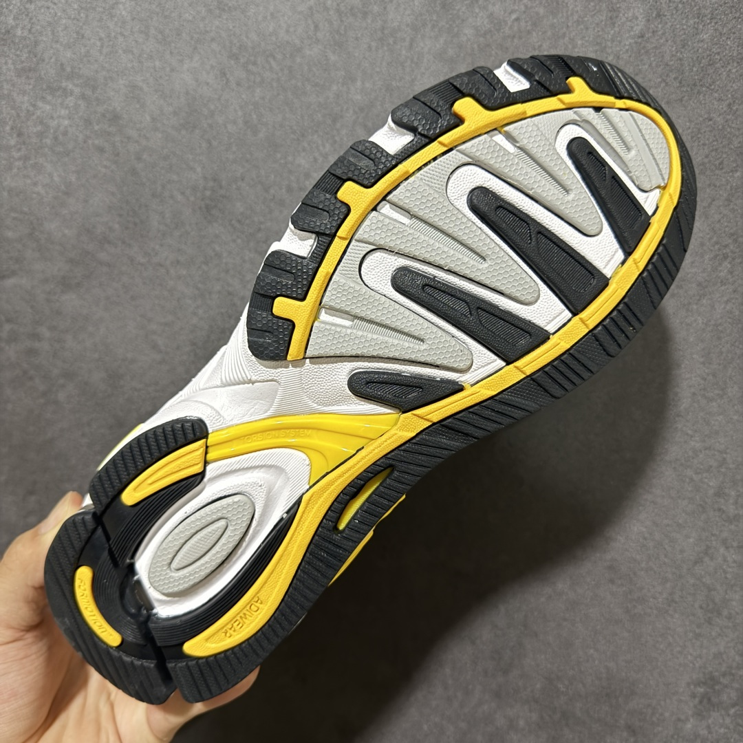 Adidas/阿迪达斯 男女鞋，采用猪巴革组合透气网织布鞋面材质，搭载Pro-Moderotor科技缓震