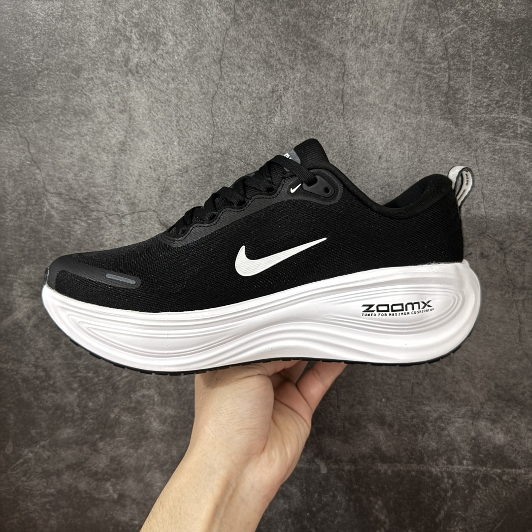Nike Air Zoom Vomero Plus 全新科技运动跑鞋 HV8150-002市场顶级版