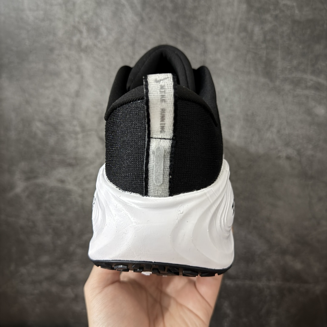 Nike Air Zoom Vomero Plus 全新科技运动跑鞋 HV8150-002市场顶级版