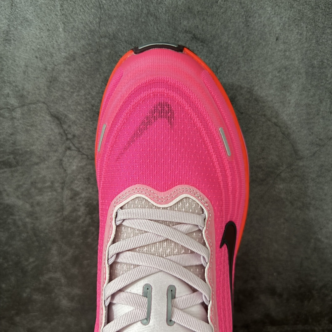 Nike Air Zoom Vomero Plus 全新科技运动跑鞋 HV8154-604市场顶级版