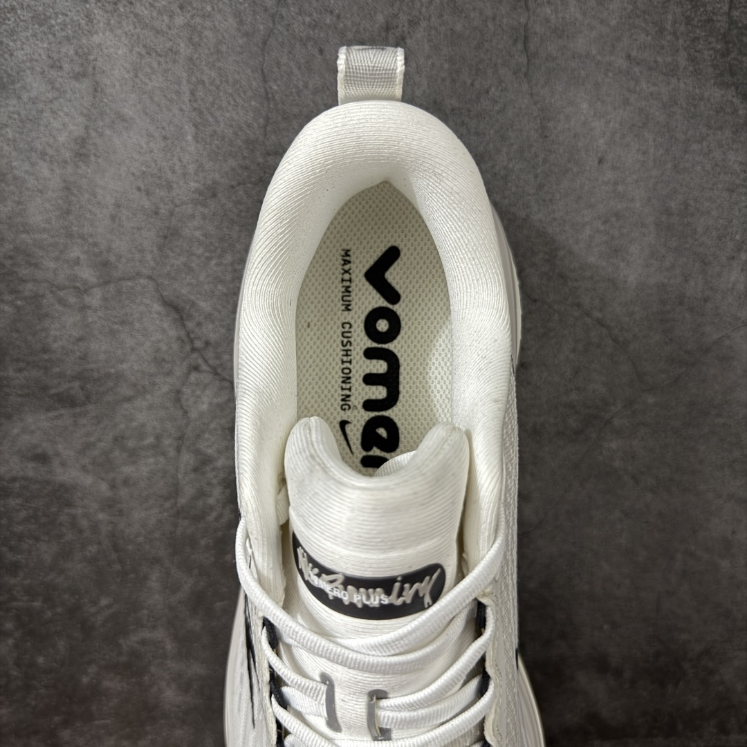 Nike Air Zoom Vomero Plus 全新科技运动跑鞋 IH2268-100市场顶级版