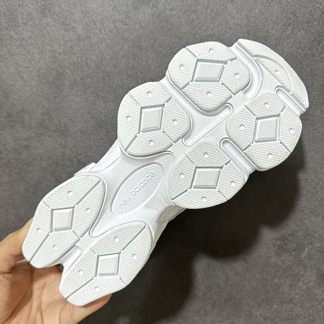 图片[9]-【公司级】New Balance 9060系列 新百伦 复古休闲运动慢跑鞋 鞋面大身由空间双格及磨砂鞋面拼接而生 采用大面积网眼以及麂皮材质覆盖鞋身 还原经典气质 搭载ABZORB避震科技 由泡沫聚酯制成 上脚可以有效减少由鞋底反弹对身体及双腿的冲击力 货号：U90606B5 尺码：36 37 37.5 38 38.5 39.5 40 40.5 41.5 42 42.5 43 44 45-莆田鞋
