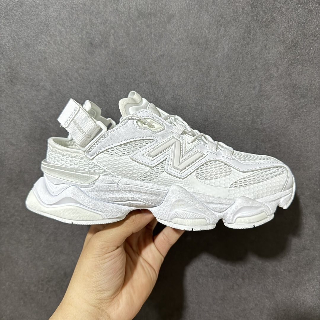 【公司级】New Balance 9060系列 新百伦 复古休闲运动慢跑鞋 鞋面大身由空间双格及磨砂鞋面拼接而生 采用大面积网眼以及麂皮材质覆盖鞋身 还原经典气质 搭载ABZORB避震科技 由泡沫聚酯制成 上脚可以有效减少由鞋底反弹对身体及双腿的冲击力 货号：U90606B5 尺码：36 37 37.5 38 38.5 39.5 40 40.5 41.5 42 42.5 43 44 45-莆田鞋