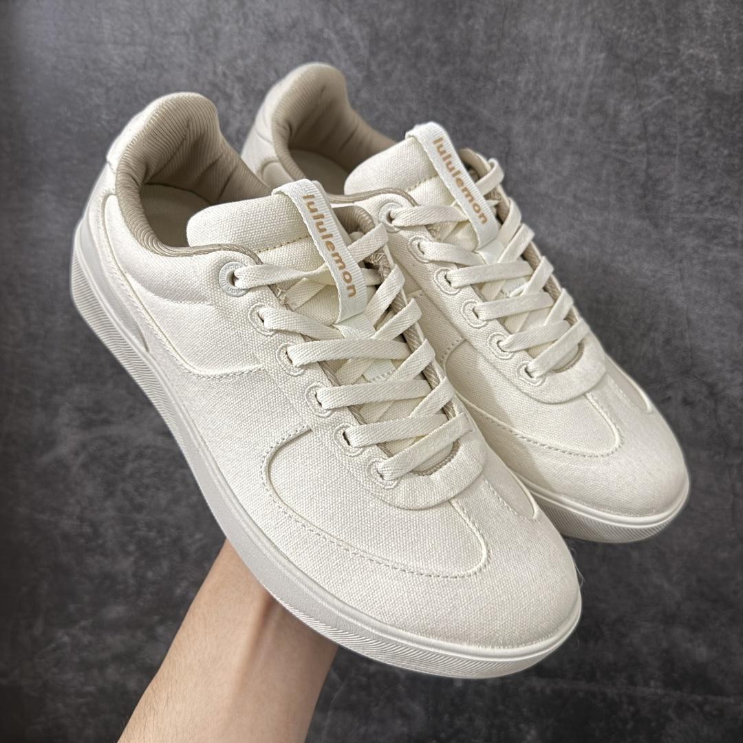 【XC2.0版】原厂订单露露乐蒙/Lululemon W Cityverse Low 城市律动系列首发出货 顶流原厂品质 打破市场无好货之说 目前市场天花板 没有之一 内外兼修 平台冲正无压力 心开冲 独家私磨外置杯形防滑耐磨橡胶大底+原厂纸板+原厂热压工艺 打造最纯正的LULU鞋型 鞋舌、后跟、鞋领 同步公司货采用内嵌人体工学加厚环保去臭海玻璃物料填充 包裹性无敌、脚感满分 尺码：36 37 38 39 40 40.5 41 42 42.5 43 44 44.5 45-选品中心