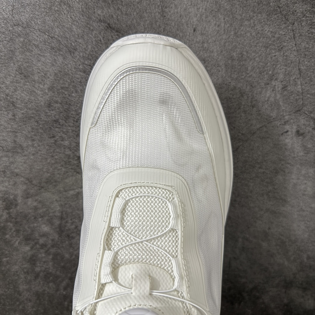 DESCENTE BOA Dualis 迪桑特轻盈缓震皮鞋面时尚休闲运动男子越野跑鞋透气款官方同步 正确
