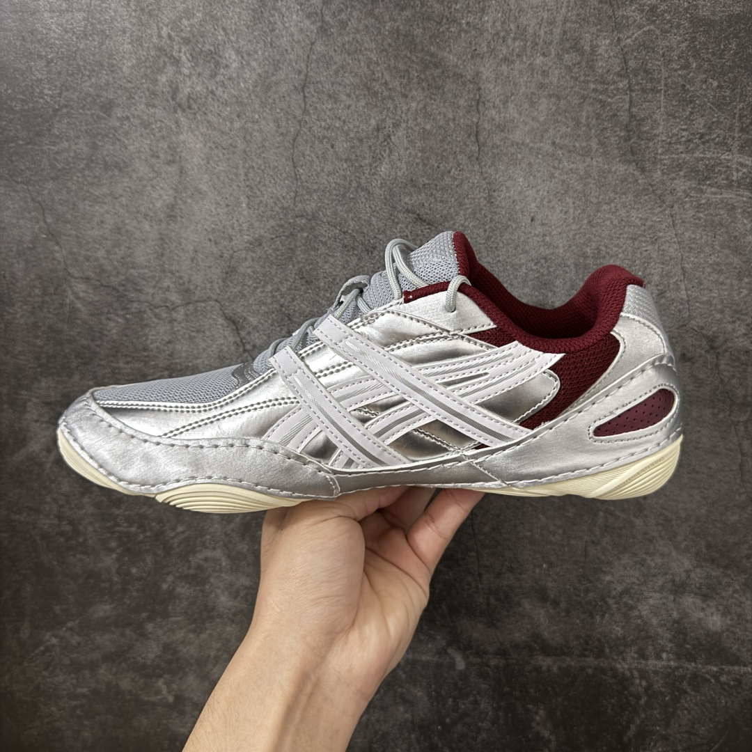 ASICS HYPERSYNC 薄底德训鞋 时尚经典透气包裹性轻便低帮生活休闲鞋男女同款 复古银红货号：