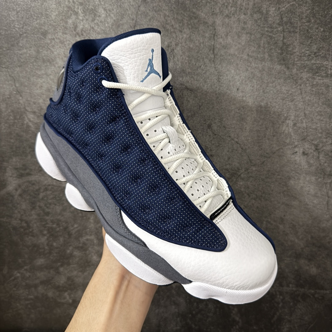 图片[3]-【莞顶LS版】Air Jordan AJ13 2026复刻版海军蓝 猫眼 IW3808-400 全新订单配色 高端零售 外贸混卖专供品质 国内专业外贸AJ大厂出品 原厂楦头纸板 原厂皮料打造 3D变色原厂猫眼 真碳板 内置前后双气垫 外贸大厂纯原出品 原鞋开发 版型近乎零偏差 采购原厂皮料 LOGO五金部件高价开发私模 杜绝一眼假版本 #原鞋1：1开模大底共3层贴合工艺 三层中间加入海玻璃缓震鞋垫 大底采用进口一次MD而非市面二次MD低价原料成型 进口MD材料异味较少比原鞋还少 市面异味大刺鼻 尺码：40 40.5 41 42 42.5 43 44 44.5 45 46 47.5 48.5-选品中心
