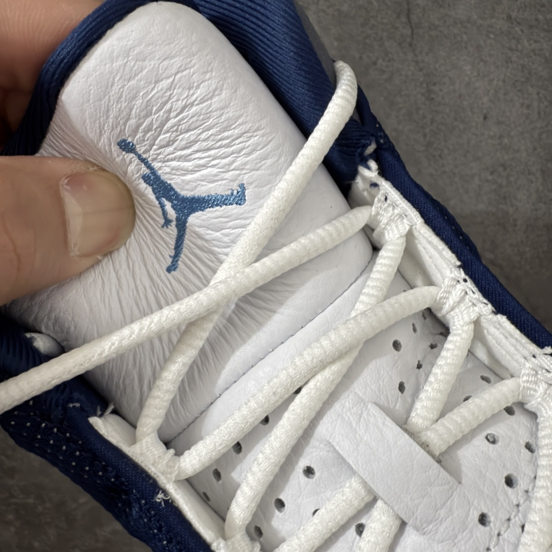 Air Jordan AJ13 2026复刻版海军蓝 猫眼 IW3808-400全新订单配色 高端零售外