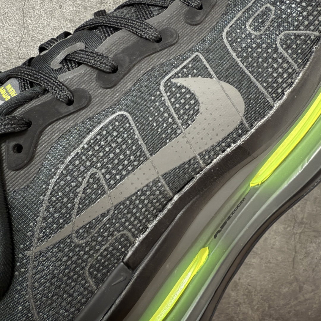 图片[4]-【XE纯原】NIKE VOMERO PREMIUM 全掌气垫缓震网面运动跑鞋 市场最强 没有之一 纯原生产线出品 原版开发 全部原材料 细节一比一打造 完美还原zp脚感 正确前后分离式两片纤维柱气垫 上下包裹超软弹泡棉 正确组合大底 区别市场通货 版型完美 鞋面材料同步原版1：1 全部原版开发校对 欢迎对比💪🏻 Nike 运用 Air技术专利，推出 Nike Pegasus Premium，沿用经典 Pegasus 系列产品深受跑者喜爱的缓震功能，并配置 Nike 首款可见式塑形 Air Zoom 气垫。 全掌可见的AirZoom首次在Pegasus系列中出现，模仿了Vaporfly的碳板曲线，增强了跑步时的流畅过渡。 货号：HQ2050-001 尺码：39-46（半）-选品中心