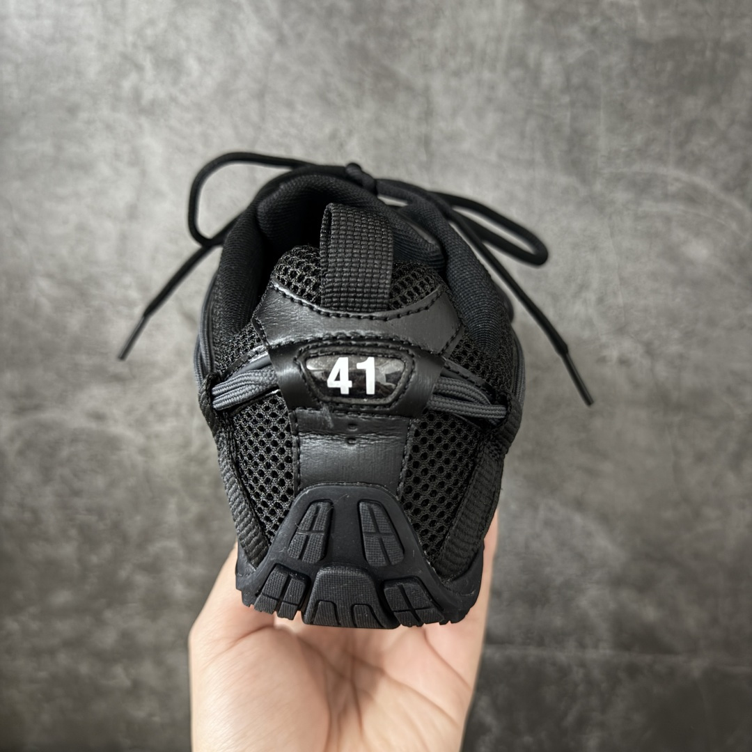 Balenciaga巴黎世家 Radar 圆头系带 做旧效果 低帮 生活休闲鞋巴黎世家25代轻薄款经典黑