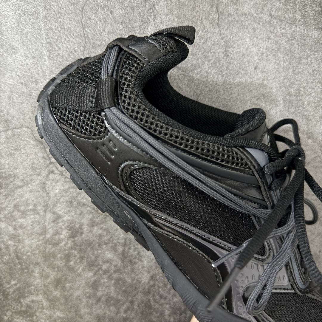 Balenciaga巴黎世家 Radar 圆头系带 做旧效果 低帮 生活休闲鞋巴黎世家25代轻薄款经典黑