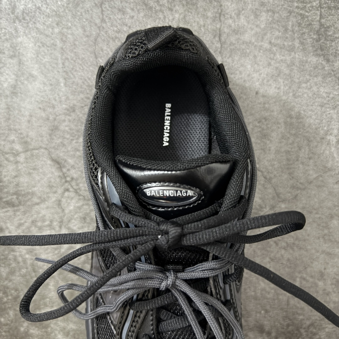 Balenciaga巴黎世家 Radar 圆头系带 做旧效果 低帮 生活休闲鞋巴黎世家25代轻薄款经典黑