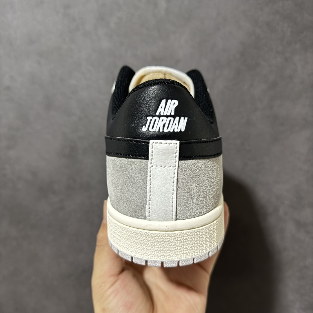 图片[4]-【K版纯原】Air Jordan AJ1 Low 低帮 IM2055-101 全新流水线出品 市场第二梯队最强版 全部原鞋开发 原楦原纸板开发 全鞋电脑针车 原厂内置全掌气垫 原盒内在原标 唯一Zp原版鞋带绑法 免检产品 全新2022版型 全头层皮料 完美零毛边处理 原厂配置全掌气垫 价格定位良心 新配色陆续出货 尺码：36-46-选品中心