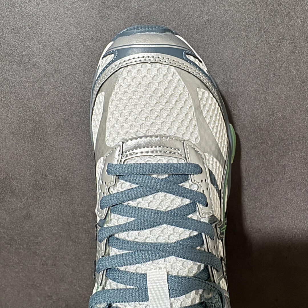 Asics Gel-Cumulus 16 亚瑟士复古透气休闲鞋缓震男子耐磨跑步鞋 1203A990-10