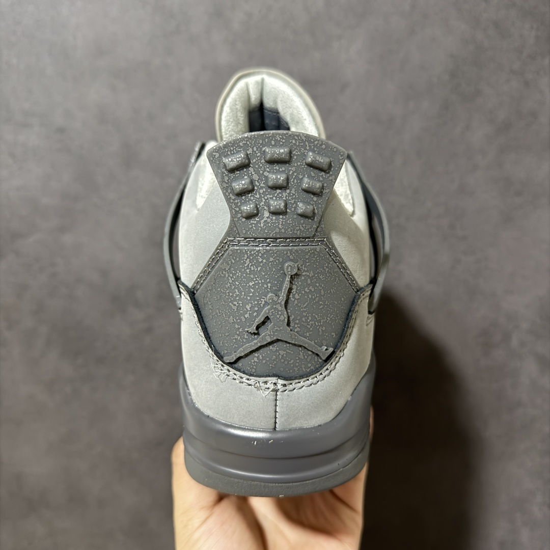 特价 NIKE Air Jordan 4 Retro SE 