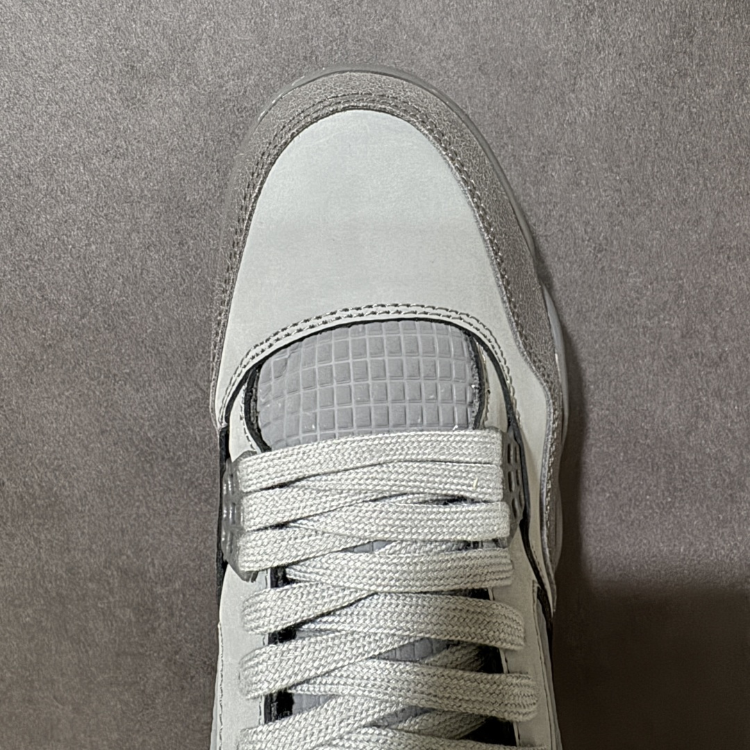 特价 NIKE Air Jordan 4 Retro SE 