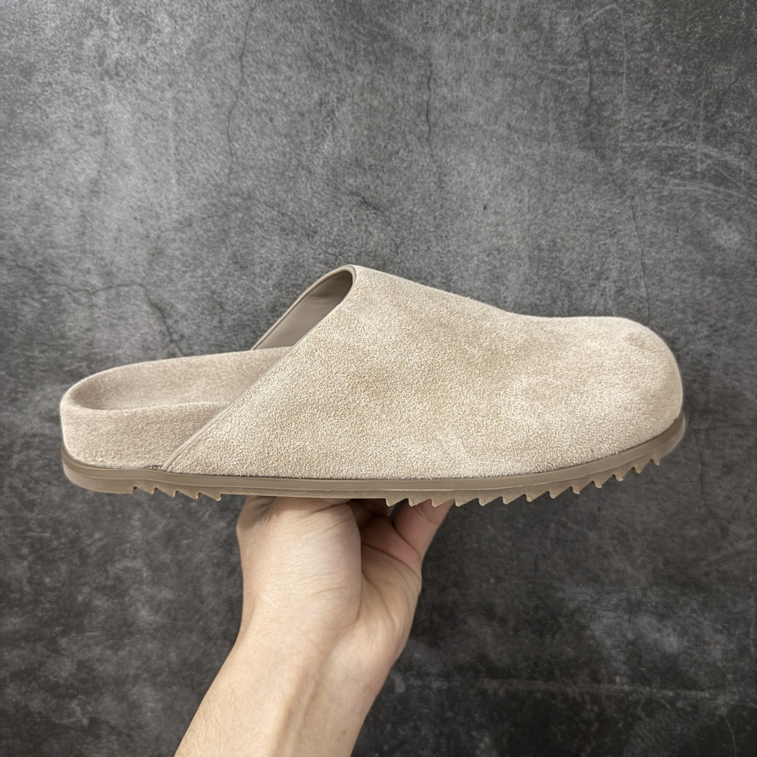 【纯原G版】RICK OWENS/RO 瑞克欧文斯小牛皮圆头露跟包头拖鞋 二级市场已经7K以上 平台客户随意卖四位数 RO广东原厂出品 纯原天花板 原版一比一复刻 冲正绝不翻车 还原度达到百分之98以上 原楦开发纸版版型 ZP拆解原版1：1复模裁片纸版 力求做到0错位 这样才能达到和zp一致的鞋型味道 采用进口cnc数控机床开发对版独家tpu奶香大底 区别于市场所有版本 zp同源定制尼龙布 达到和zp一致手感 原厂进口细纹布 万邦订购原厂高弹粉红色海绵 内里搭配软质细腻羊皮 TPU高密度大底 软硬度透光度高已经测试和原版一致 尺码：36 37 38 39 40 41 42 43 44 45 46-选品中心