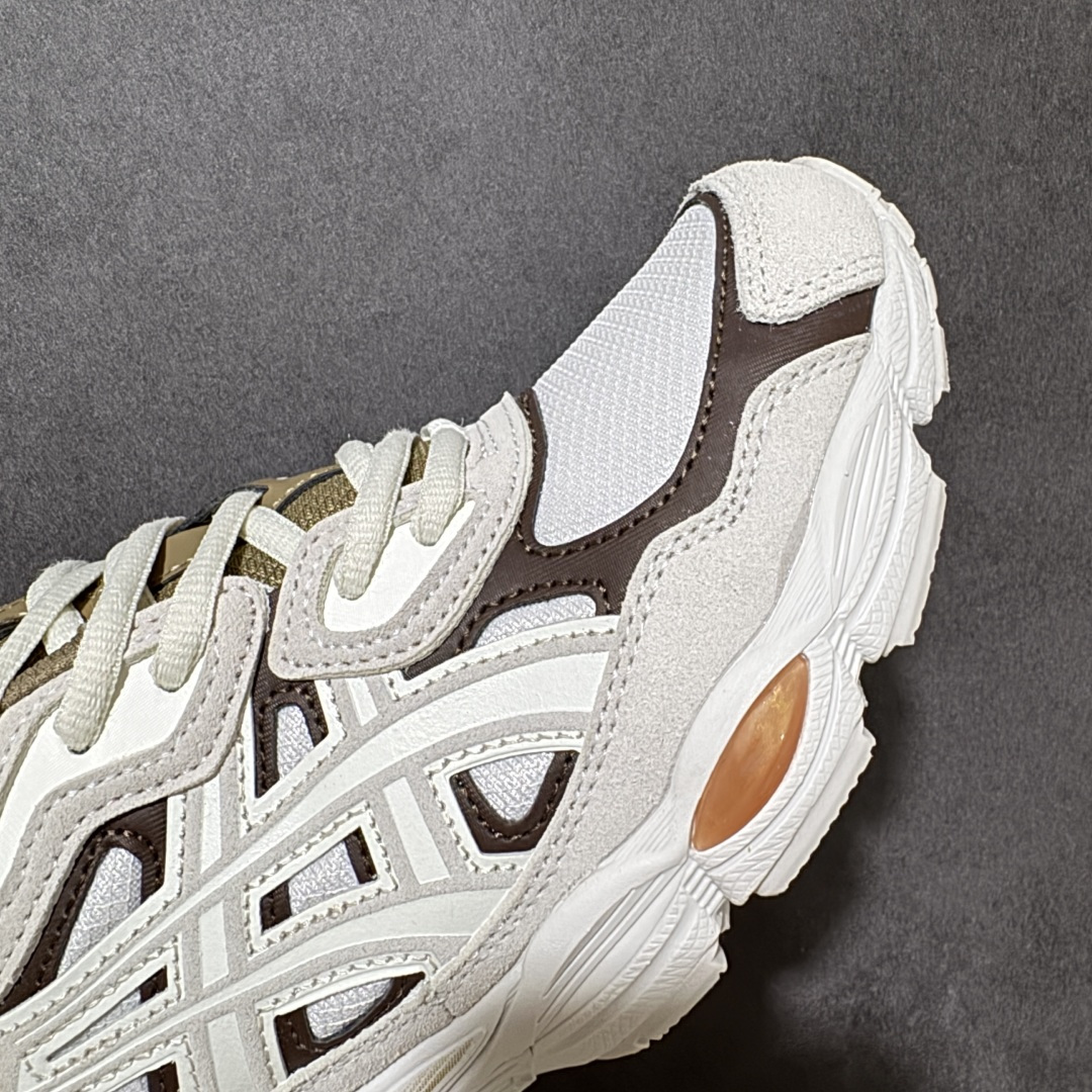 图片[8]-【公司级】Asics Gel-NYC 亚瑟士运动休闲透气专业跑鞋 1203A739-251   鞋面采用反绒皮与网布拼接 透气舒适兼具休闲时尚 结合简明的配色 展现品牌的传承及引领复古流行的主题 虎爪造型的LOGO  #鞋身稳定包裹系统 支撑鞋身 经典宽大鞋型配备防偏移设计提升包裹性 穿着舒适鞋面透气孔设计 提供透气性  尺码：36 37 37.5 38 39 39.5 40 40.5 41.5 42 42.5 43.5 44 45 46 47-选品中心