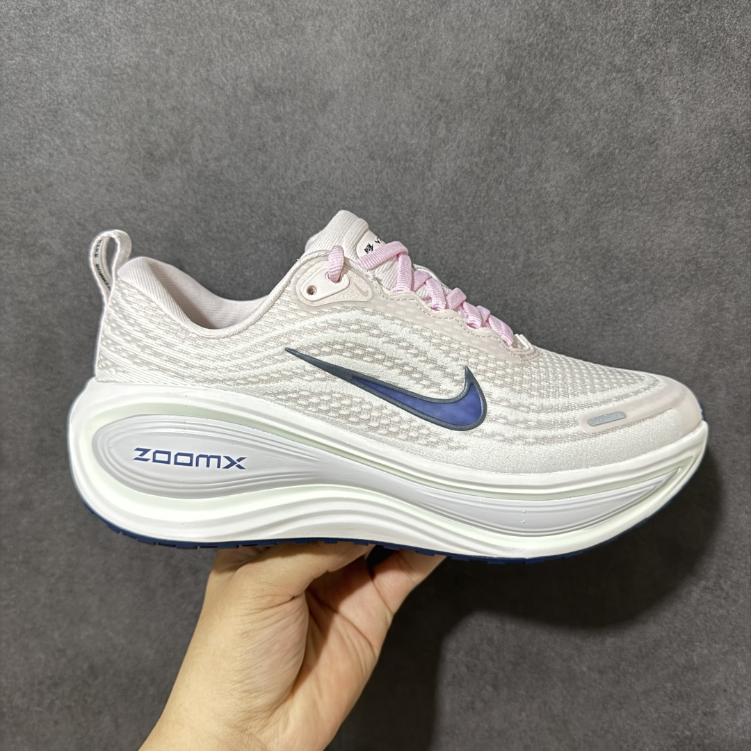 【公司级】Nike VOMERO PLUS run轻盈跑鞋 迈柔 公司级顶级版本 Nike VOMERO 18 舒适百搭防滑耐磨 低帮 休闲跑步鞋男女同款 货号:HV8154-606 尺码:36 36.5 37.5 38 38.5 39 40 40.5 41 42-选品中心