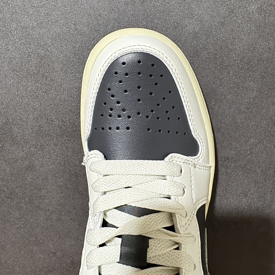 图片[5]-【H11纯原】Nike Air Jordan 1 Low SE AJ1 乔一 舒适贴合 防滑耐磨 低帮 复古篮球鞋 货号：DC0774-001 尺码：35.5 36 36.5 37.5 38 38.5 39 40 40.5 41 42 42.5 43 44 45 46 47.5 #H11顶级纯原 纯原外贸平台特供订单 #全套原纸板楦头开发 #原厂特供材料配套加持 #确保原汁原味 完美呈现版型 #原档数据独家私模大底 #男女鞋同步官方开发至48.5 #原装进口轻量化鞋垫 #进口港宝加持 后跟自然饱满 还原公司包裹性 #鞋面采用原装数据贴合技术 #全方位贴合包裹脚型 #鞋跟部鞋底牵引设计 #提供强大的抓地性能 #更适应不同实战场地路面-选品中心