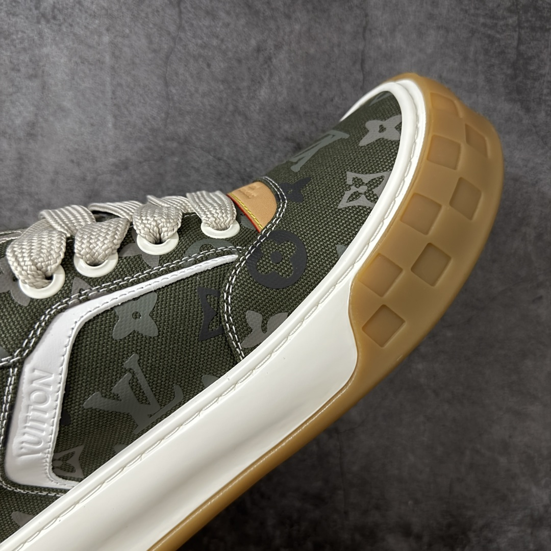 图片[6]-【HS顶级礼盒版】LV 路易威登LOUIS VUITTON Tilted Low Sneakers 倾斜系列低帮复古休闲运动文化百搭板鞋 2026早春款板鞋 饼干鞋 礼盒包装 私模开发大底 正确细节 原鞋原材料1：1打造 完美版型做工 欢迎对比市场任何品质的货品 广东原产 专业LV大厂出品 正确底 大底开发近半年 原楦型开发纸版 全鞋原材料打造 细节 针车 烫金 中底无可挑剔 包装说明书防尘布袋物件(附送官方快递加固牛皮纸外盒!!)# 尺码：39 40 41 42 43 44 45 46-选品中心
