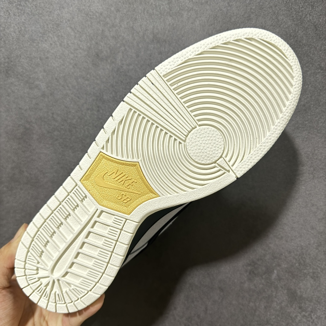 图片[9]-【公司级】NIKE DUNK LOW 扣篮系列 耐克 复古低帮休闲运动滑板板鞋 采用脚感柔软舒适ZoomAir气垫sb系列 有效吸收滑板等极限运动在落地时带来的冲击力 为街头运动者们提供更好的保护 货号：FN5880-001 尺码：36 36.5 37.5 38 38.5 39 40 40.5 41 42 42.5 43 44 45-选品中心