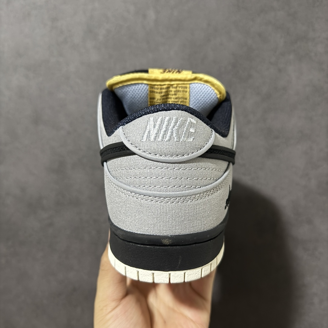 图片[4]-【公司级】NIKE DUNK LOW 扣篮系列 耐克 复古低帮休闲运动滑板板鞋 采用脚感柔软舒适ZoomAir气垫sb系列 有效吸收滑板等极限运动在落地时带来的冲击力 为街头运动者们提供更好的保护 货号：FN5880-001 尺码：36 36.5 37.5 38 38.5 39 40 40.5 41 42 42.5 43 44 45-选品中心