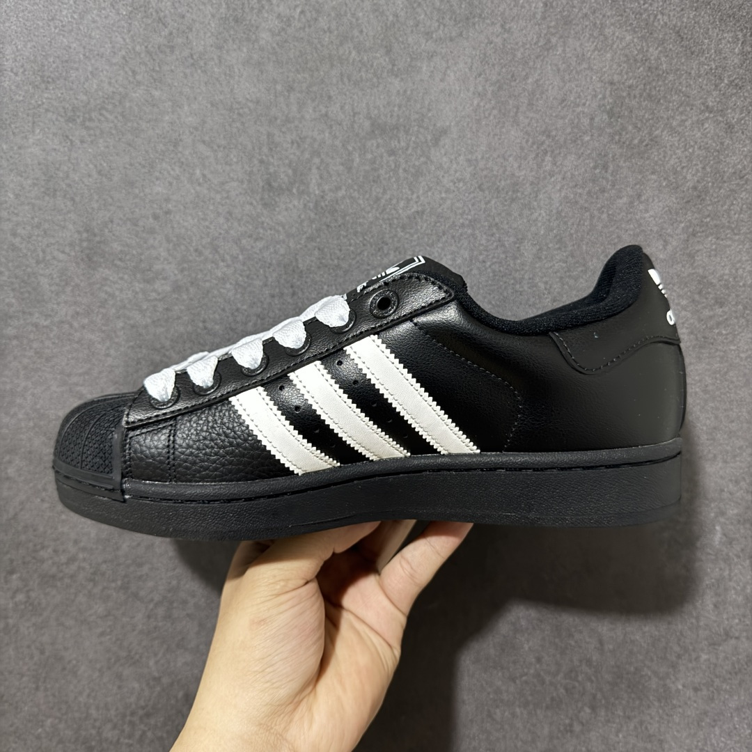图片[2]-【H11顶级头层版】adidas originals Superstar 2 贝壳头 简约经典 舒适时尚 复古板鞋 男女同款 货号：JI3538 全新升级版 皮料改进至头层原厂皮 原盒 原底原料 开模打造 原厂织唛鞋标 高精密准度 原楦原纸板开发 匹配原版98%以上 后跟垫棉独家呈现 反口里弧度正确 原厂鞋垫 背胶 后跟电绣针数 与正品一致 原厂皮料 原厂车缝线 质感无敌 皮料切割干净 无任何毛边 清洁度细节完美 进口港宝加持 后跟自然饱满 还原公司包裹性 鞋面采用原装数据贴合技术 全方位贴合包裹脚型 鞋跟部鞋底牵引设计 提供强大的抓地性能 更适应不同实战场地路面 尺码：35.5 36 36.5 37.5 38 38.5 39 40 40.5 41 42 42.5 43 44 45-选品中心