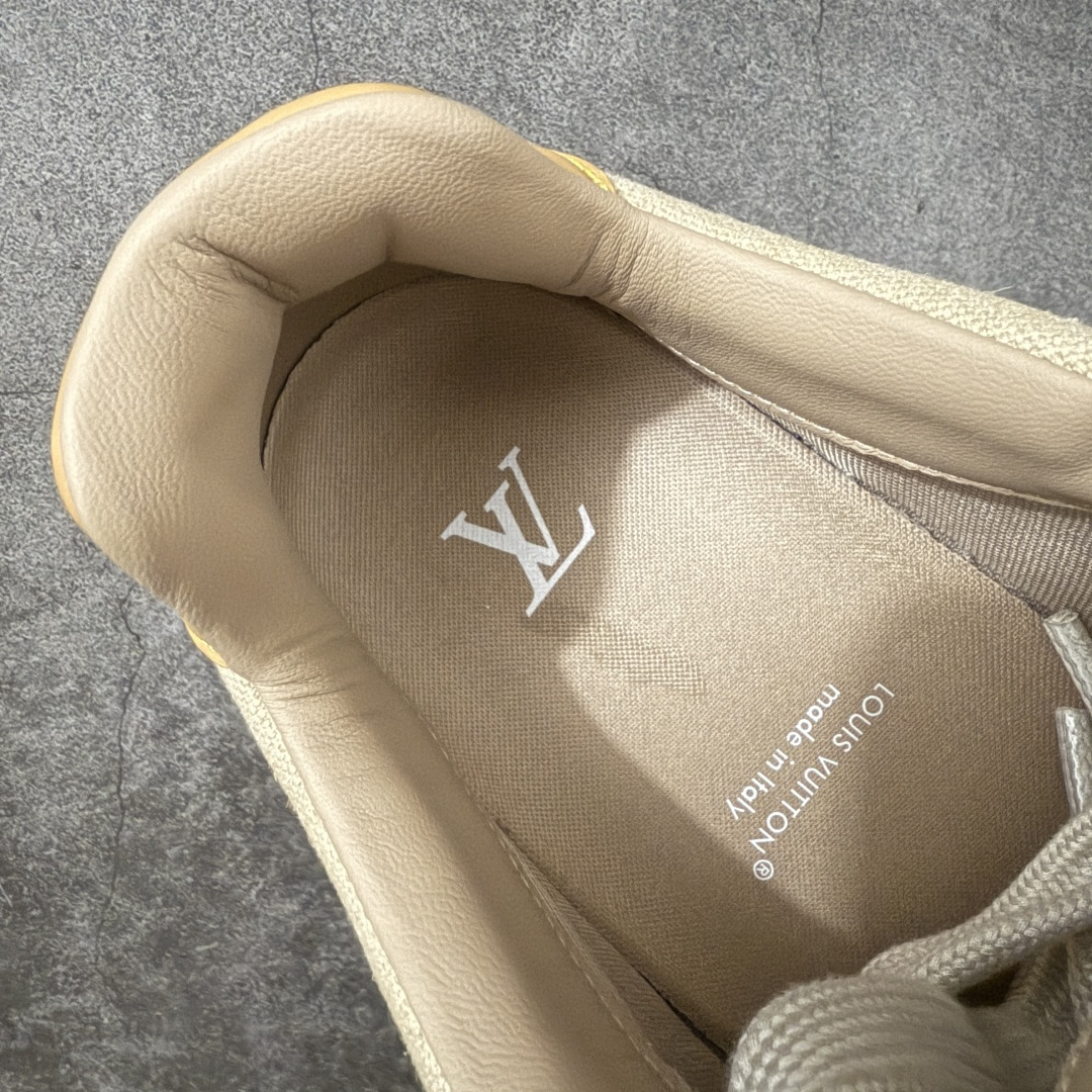 图片[8]-【佛山超a版】LV 路易威登LOUIS VUITTON Tilted Low Sneakers 倾斜系列低帮复古休闲运动文化百搭板鞋 2026早春款板鞋 饼干鞋 市场最顶天花板 正确细节 完美版型做工 欢迎对比市场任何品质的货品 广东原产 升级原楦型开发纸版 包装说明书防尘布袋物件(附送官方快递加固牛皮纸外盒!!)#采用Monogram 丹宁布鞋面材质#鞋垫嵌入软脚感EVA物料#后跟耐弯折滴塑支撑片#全新开发TPR光泽组合隔色鞋底❗ 尺码：39 40 41 42 43 44 45-莆田鞋