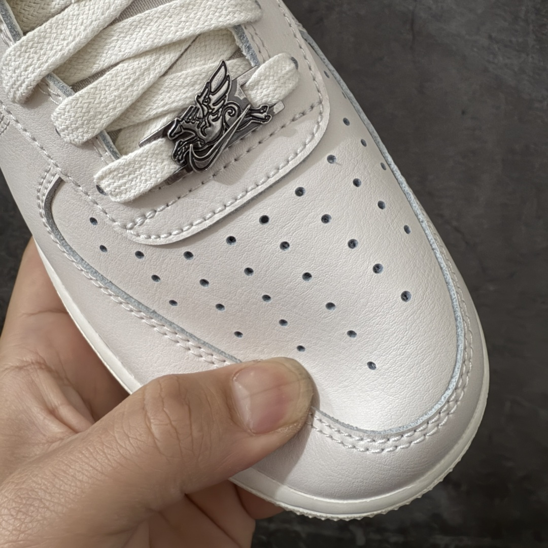 NK Air Force 1 Low '07 空军一号低帮经典板鞋 马年限定 IQ1119-011顶级空