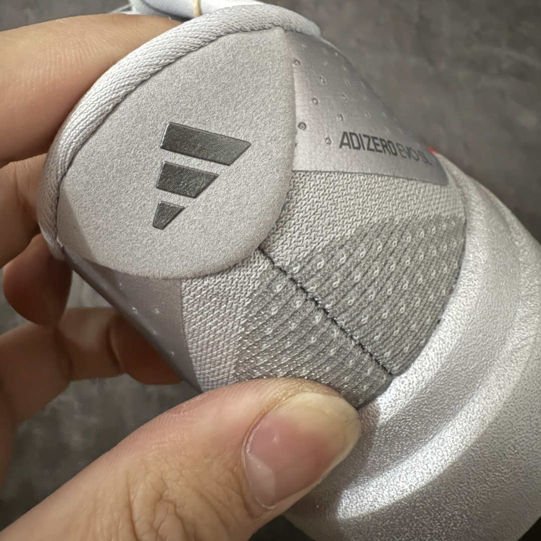 Adidas Adizero EVO SL 马拉松竞速专业跑鞋市场最强版出货原材料 内置碳板原厂网纱潮流