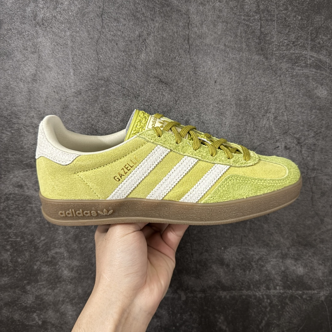 【纯原CS版】Adidas Originals Gazelle Indoor 防滑低帮T头德训鞋 GZ复古系列 KZ6951 纯原大厂CS工厂出货💪🏻 正确猪八材料 毛绒感质感都特别强 非普通版本 市场顶级版本完美还原zp细节，注意区别市场任何版本，完全不是一路货色‼️ 全鞋原材料打造，无任何色差，正确鞋型，后跟港宝材料定型，正确微透生胶大底，反口内里头层细腻小牛皮，纸板中底 鞋垫背胶，侧面正确烫金压印字母，所有细节完美还原‼️ 尺码：35.5-46-选品中心