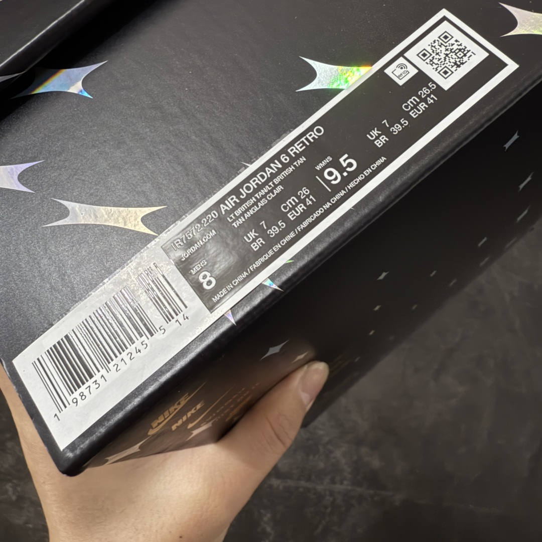 黑色玄武 黑铜Jordan Air Jordan 6 Xuan Wu 玄武 舒适贴合 精致奢华 回 黑色