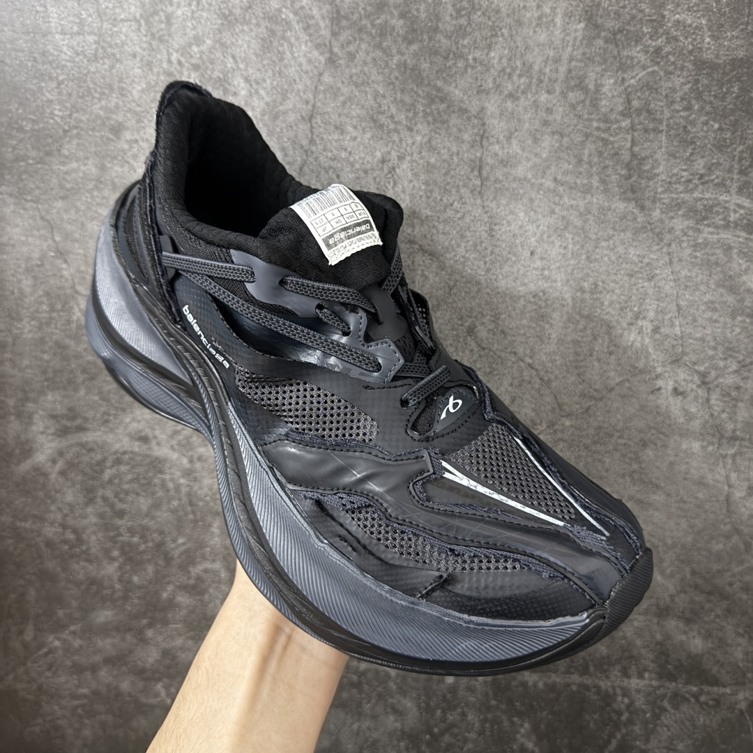 Balenciaga巴黎世家26代 Jet 压纹印花 圆头厚底4.25cm 低帮 老爹鞋 男款 黑色市场