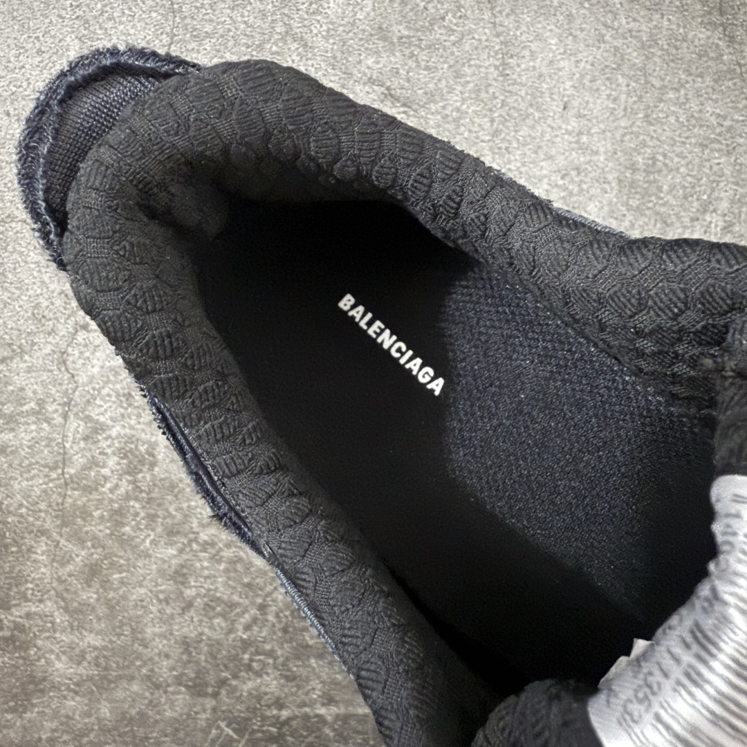 Balenciaga巴黎世家26代 Jet 压纹印花 圆头厚底4.25cm 低帮 老爹鞋 男款 黑色市场