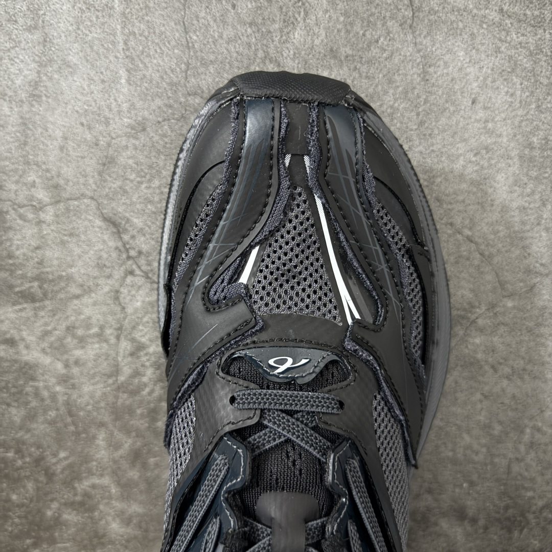 Balenciaga巴黎世家26代 Jet 压纹印花 圆头厚底4.25cm 低帮 老爹鞋 男款 黑色市场