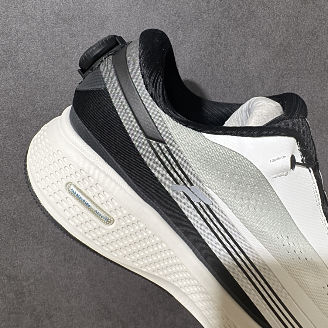 Fila Performance Athletics Sport Nuvole Run 3+ 斐乐柔云3