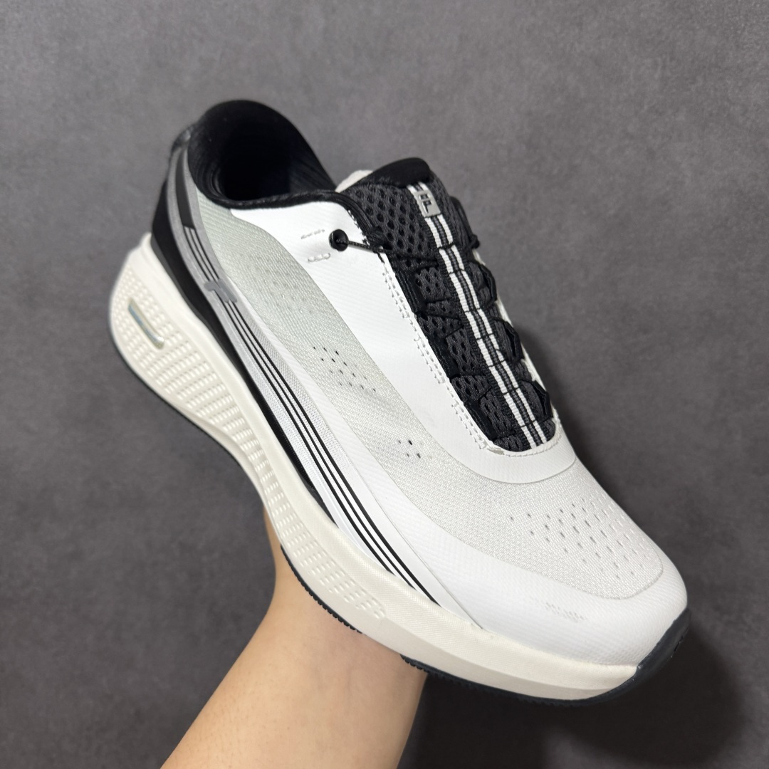 Fila Performance Athletics Sport Nuvole Run 3+ 斐乐柔云3