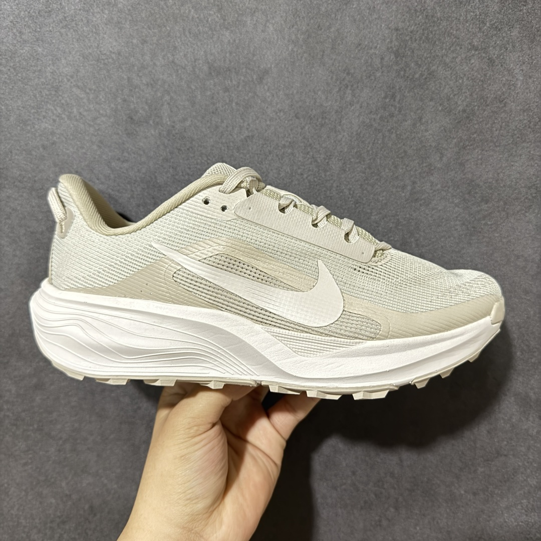 【BF版】Nike ACG Zegama Trail 耐克缓震透气户外跑步鞋  #鞋款质地轻盈 耐穿透气 粘性橡胶外底铸就适合攀岩的出众抓地力，柔软的 React 泡绵中底缔造非凡舒适感受，无论你是在城市健行，还是在野外攀岩，都能从容应对 货号：HV8121-200  尺码：36 36.5 37.5 38 38.5 39 40 40.5 41 42 42.5 43 44 44.5 45-选品中心