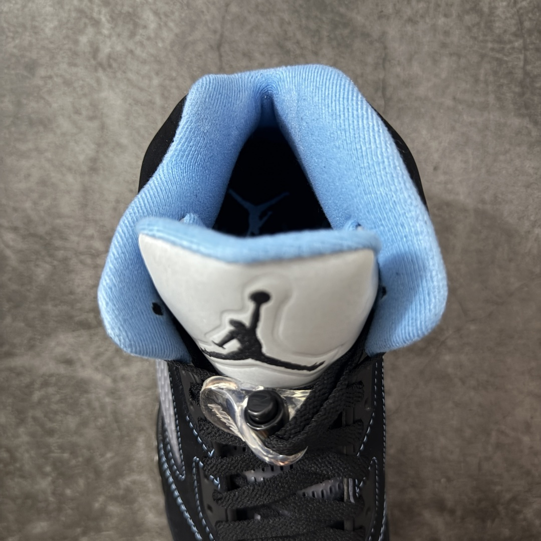 Air Jordan 5 Retro 