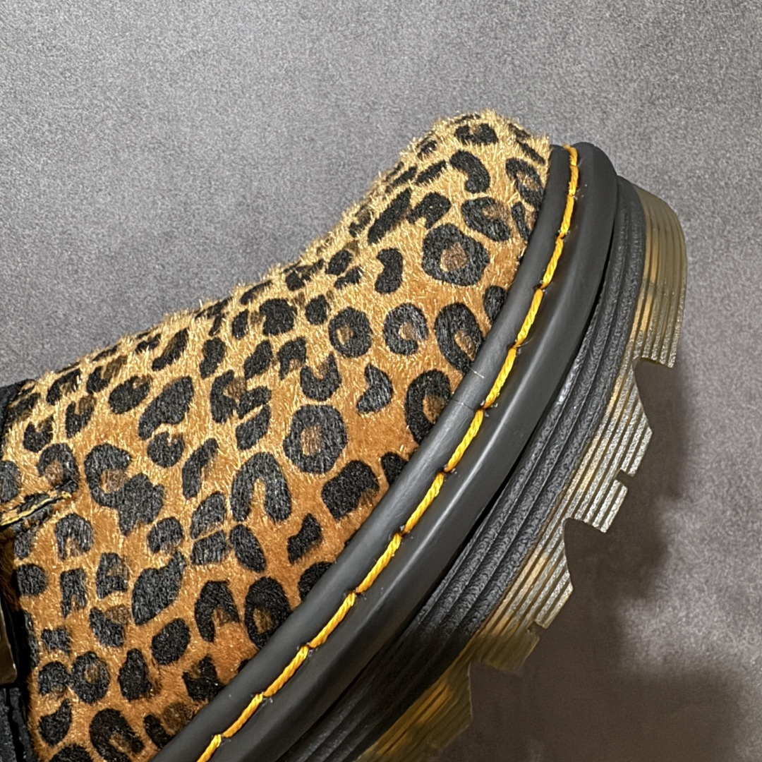 Dr.Martens马丁 Zebzag 舒适简约 EVA 包头拖鞋货号:R尺码:36-47（无半码）编码