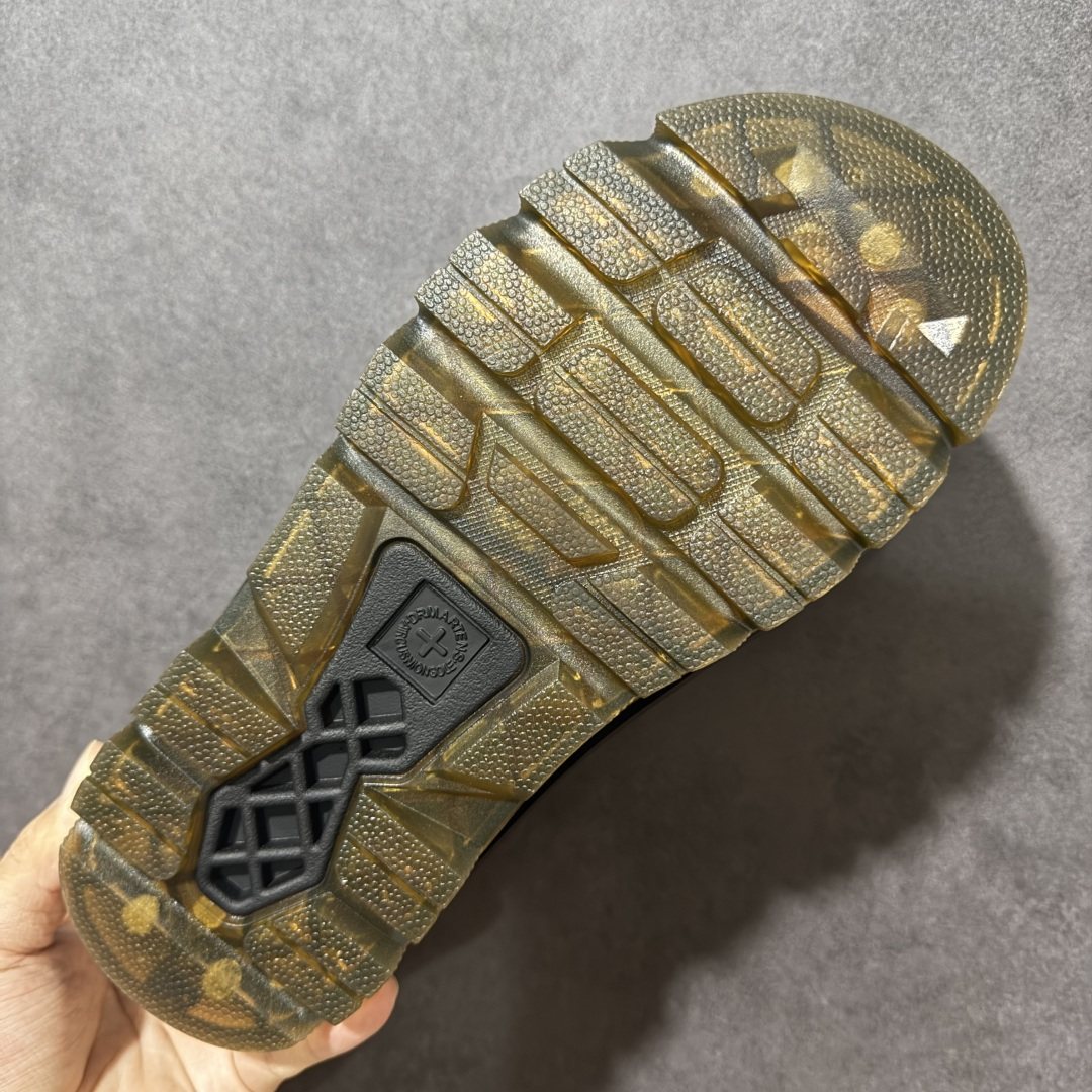 Dr.Martens马丁 Zebzag 舒适简约 EVA 包头拖鞋货号:R尺码:36-47（无半码）编码