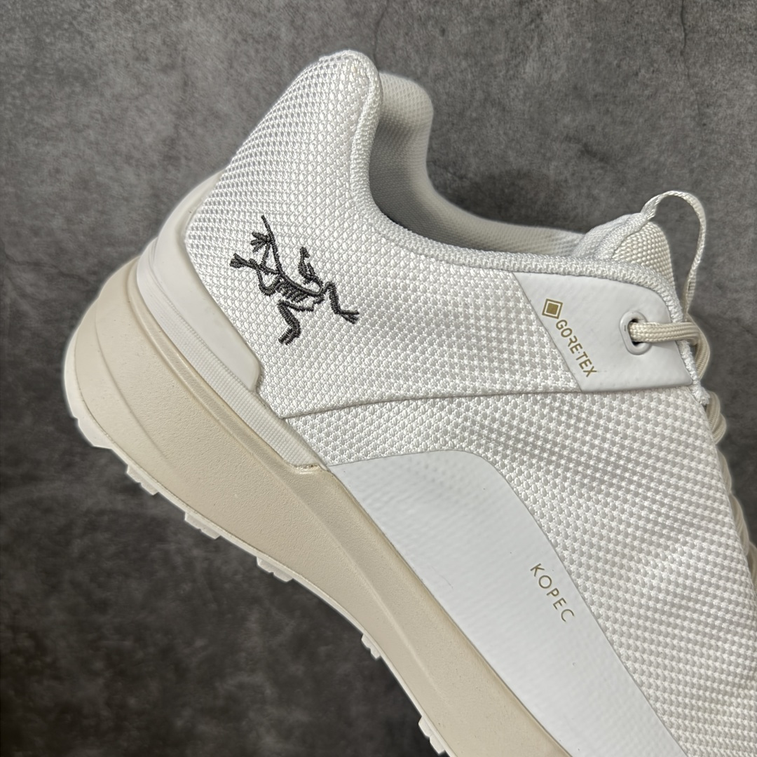 始祖鸟ArcTeryx Kopec GTX M 覆盖透气男越野跑鞋 灰标刺绣白色正确后跟刺绣 完美细节版