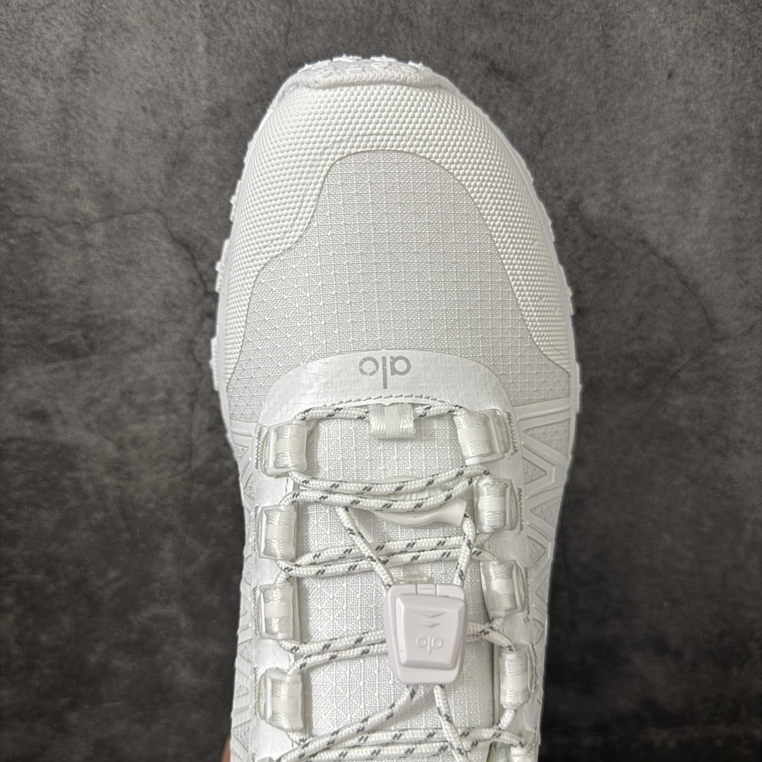Alo Yoga Alo Runner Trail 舒适百搭 网布减震透气支撑耐磨低帮 休闲城市通勤训练