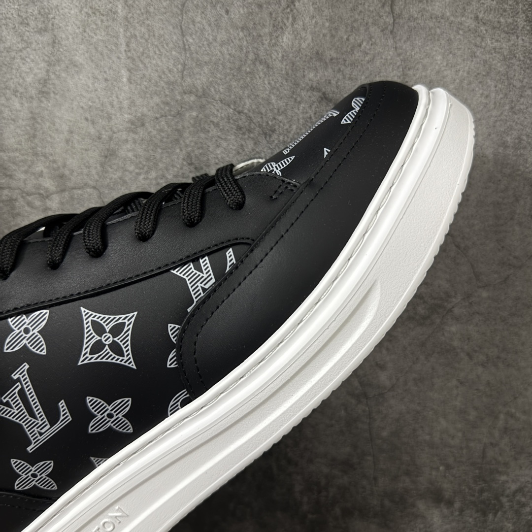 图片[6]-【海淘代购版】LOUIS VUITTON LV Beverly Hills 牛皮 圆头系带 低帮 时尚板鞋 男款 白色 海淘代购同渠道品质 高端零售 外贸充正专供 原版购入开发 ZP级全套包装 完美楦型 正确卡色 大底TPU 质感媲美原版 细节与原版一致 请注意区分市面通货材 尺码：38 39 40 41 42 43 44 45 46-选品中心