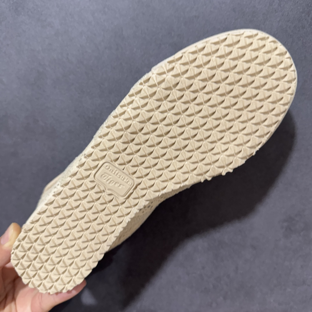 图片[9]-【公司级】Onitsuka Tiger Mexico 66 阿斯克斯 鬼塚虎 低帮 米色 鞋织物蕾丝网面时尚百搭低邦轻巧芭蕾舞单鞋 这款鞋由皮革制成，具有鞋跟交叉加固设计，可提供更高的稳定性和全天舒适感，是都市生活，工作和娱乐的理想之选。凭借其传统外观和标志性的设计效果，Mexicof 66型号为任何休闲装增添了永恒的风格。鬼冢虎在全球范围内收到热烈追捧，旗下的Mexicoh 66系列，既舒适又时尚，让人无法抗拒。 货号：1183C563-250 尺码：36-44-选品中心