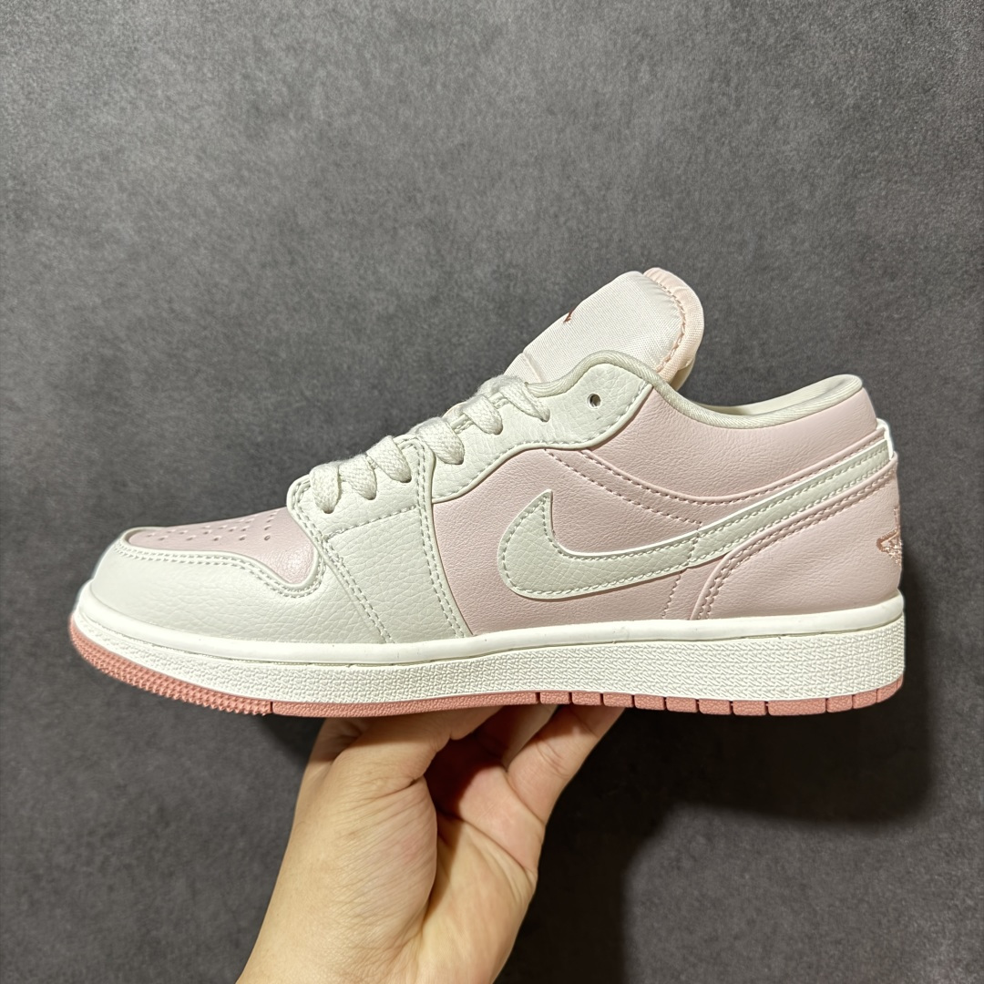 图片[2]-【S版】AJ1低帮 乔1系列 大厂纯原品质出货 超高清洁度 皮料切割干净无任何毛边 细节完美   货号：IH0823-611 尺码：36 36.5 37.5 38 38.5 39 40 40.5 41 42 42.5 43 44 44.5 45 46-选品中心