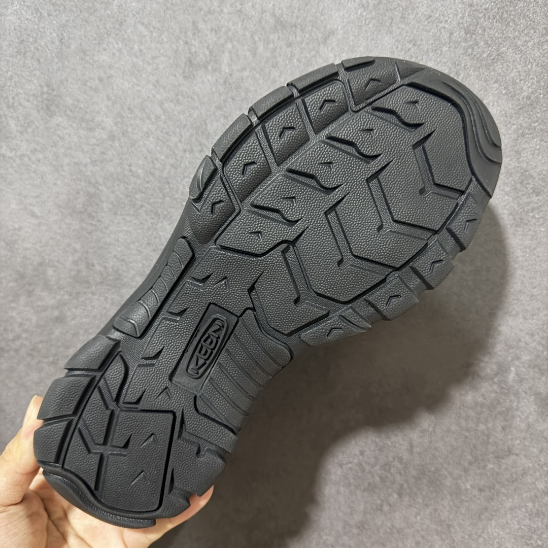 图片[9]-【公司级】KEEN Hyperport H2 科恩 防滑耐磨低帮户外功能鞋溯溪鞋凉鞋 KEEN诞生于2003年的美国人气户外品牌，以一双“保护脚趾”且能涉足水域的户外凉鞋NEWPORT诞生为契机，开启原创制鞋之路。KEEN相信，天空之下即是户外，因为户外不一定是极具挑战性的独自冒险，也可以是与朋友、家人和宠物一同分享外面的世界。同时，KEEN从诞生之初便始终贯彻环保制鞋的理念，不断创造出优秀的原创奇履。脚踏实地，致力向善。我们想和世界产生更多交集为世界减少更多负担，和你趣户外、趣做自己、趣环保让地球和生活都变得更美好 货号： 1022258 尺码：35-45-选品中心