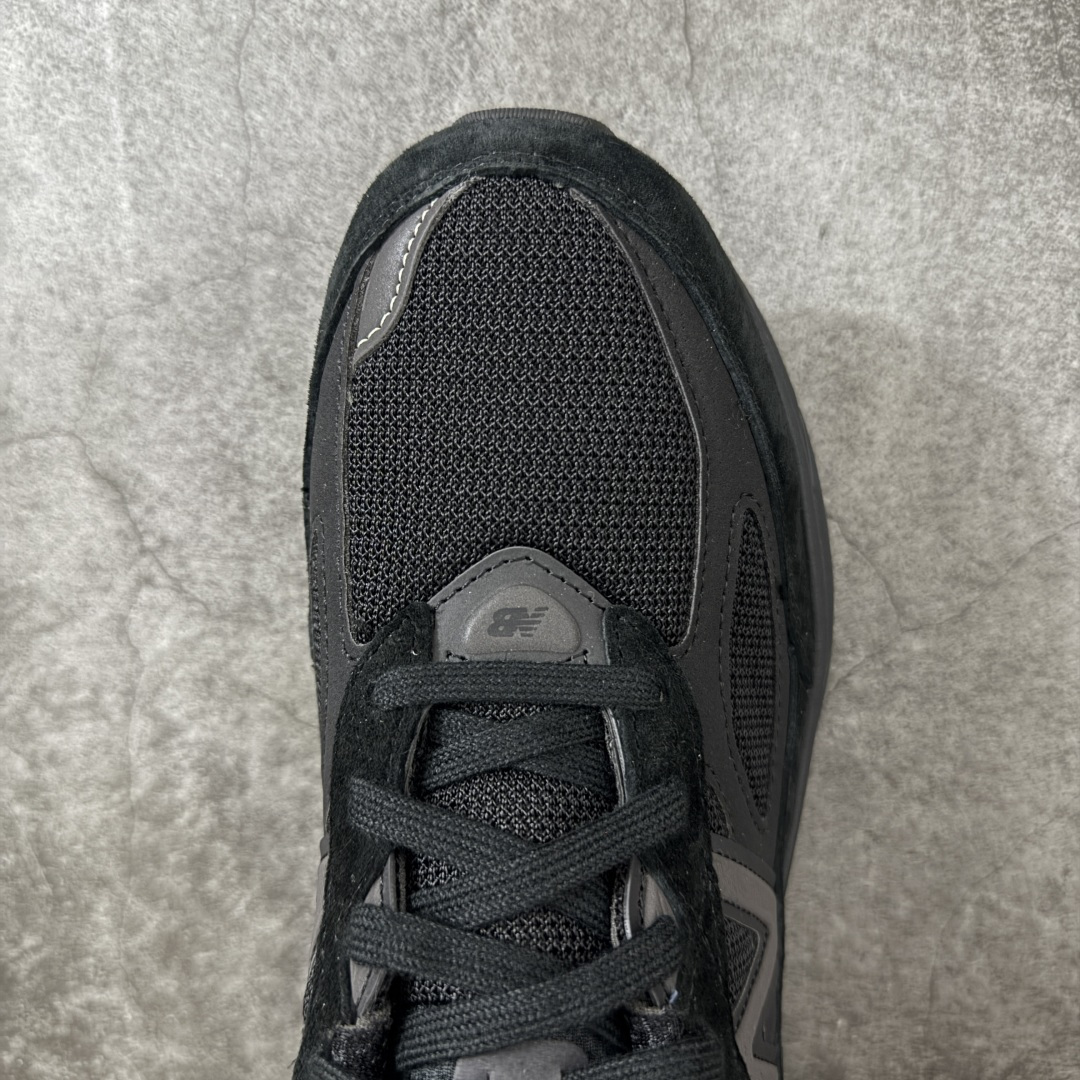 图片[5]-【纯原M版】新百伦New Balance Made in USA M990V6 NB990v6六代系列美产血统经典复古百搭老爹风休闲运动跑步鞋 元祖灰 U990BB6 男女鞋半码制 耗时3个月开发 原装档案原数据纸版楦型 采用台产进口丝光无色差校准(正确色卡!!) 猪巴革拼接原装透气网眼织物鞋面材质 正确开发4层组合底模精密开发 中底三种材料构成,分别是：REVlite悦轻中底、TPU发泡材料以及N2氮气注入 尺码：36 37 37.5 38 38.5 39.5 40 40.5 41.5 42 42.5 43 44 44.5 45 46.5 47-选品中心